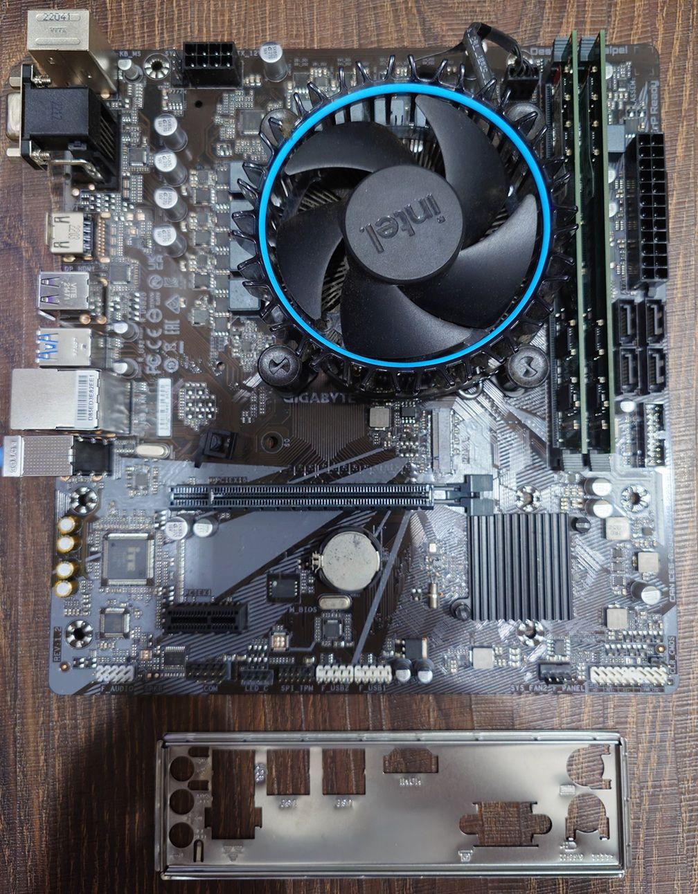 INTEL 第12代電腦零件一組
