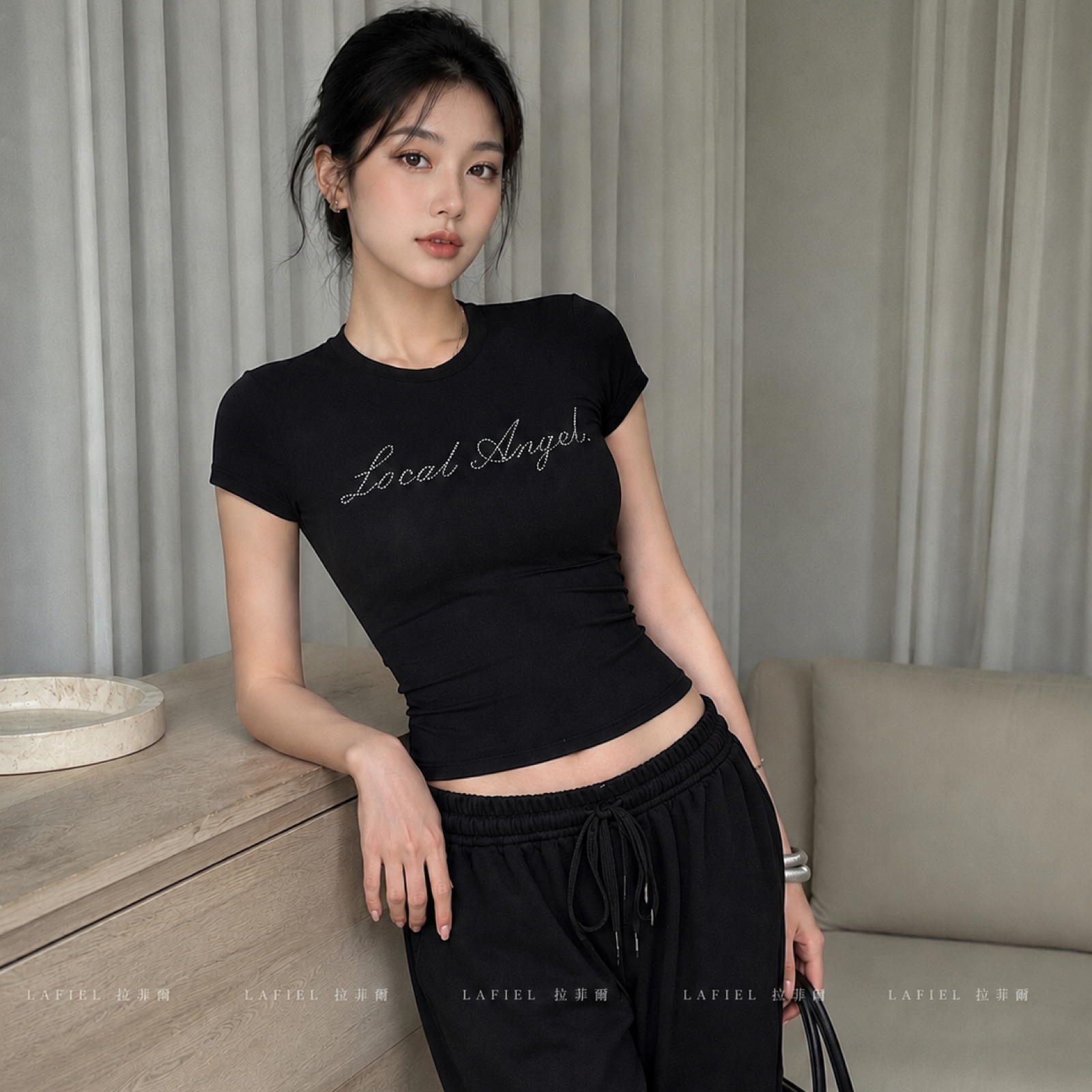 LAFIEL拉菲爾｜Local Angel水鑽短Tee