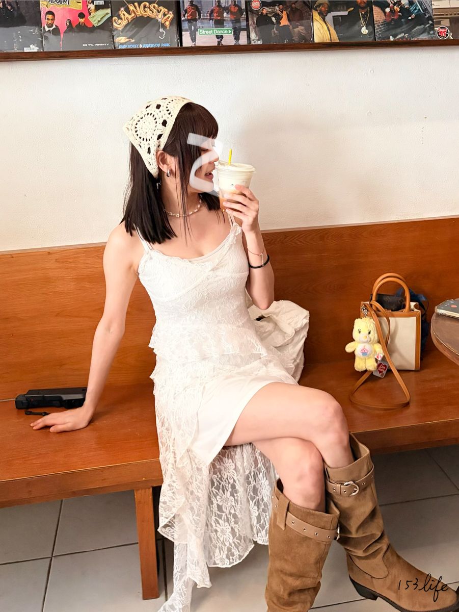 D.|預購|蕾絲女團吊帶前短後長造型洋裝（白）