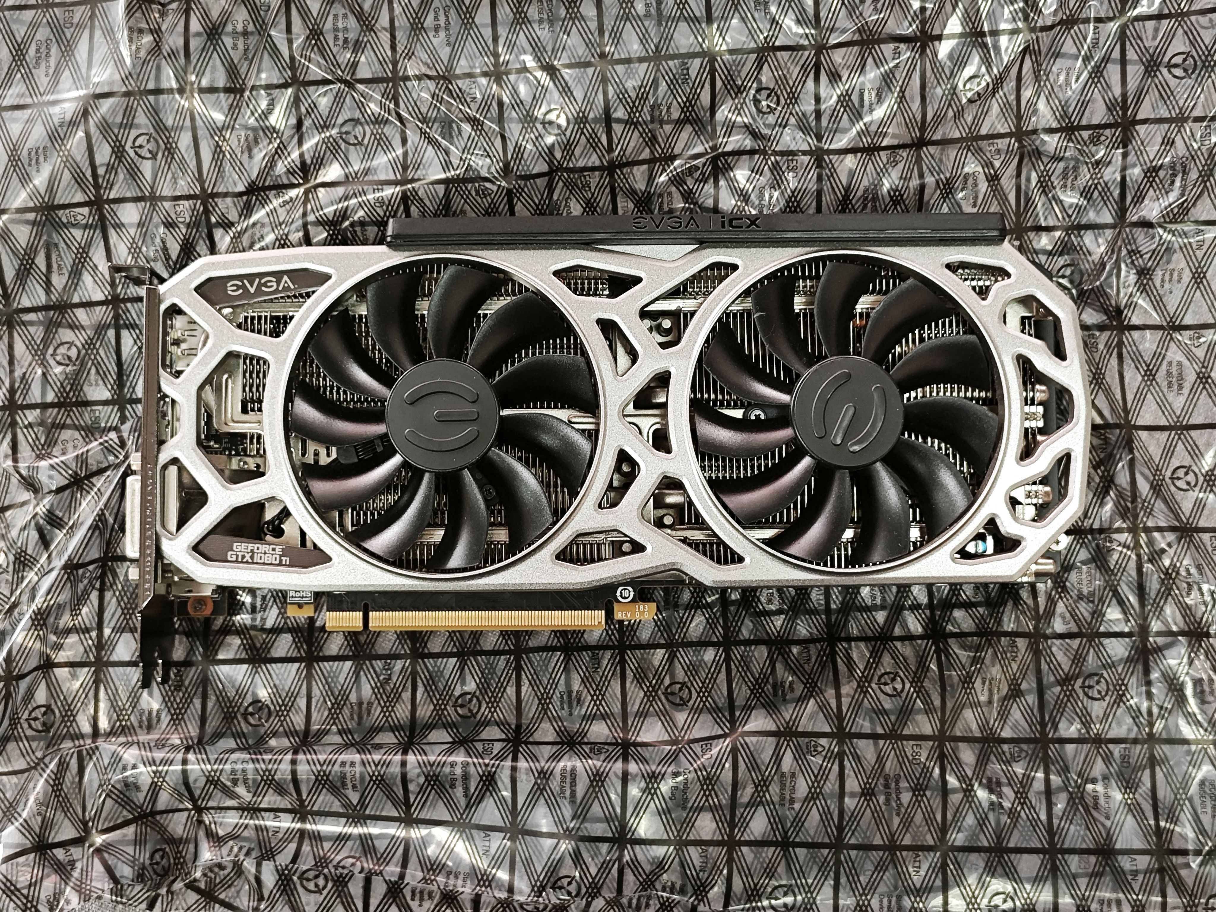 二.EVGA GeForce GTX 1080 Ti SC2 GAMING （11G-P4-6593-KR