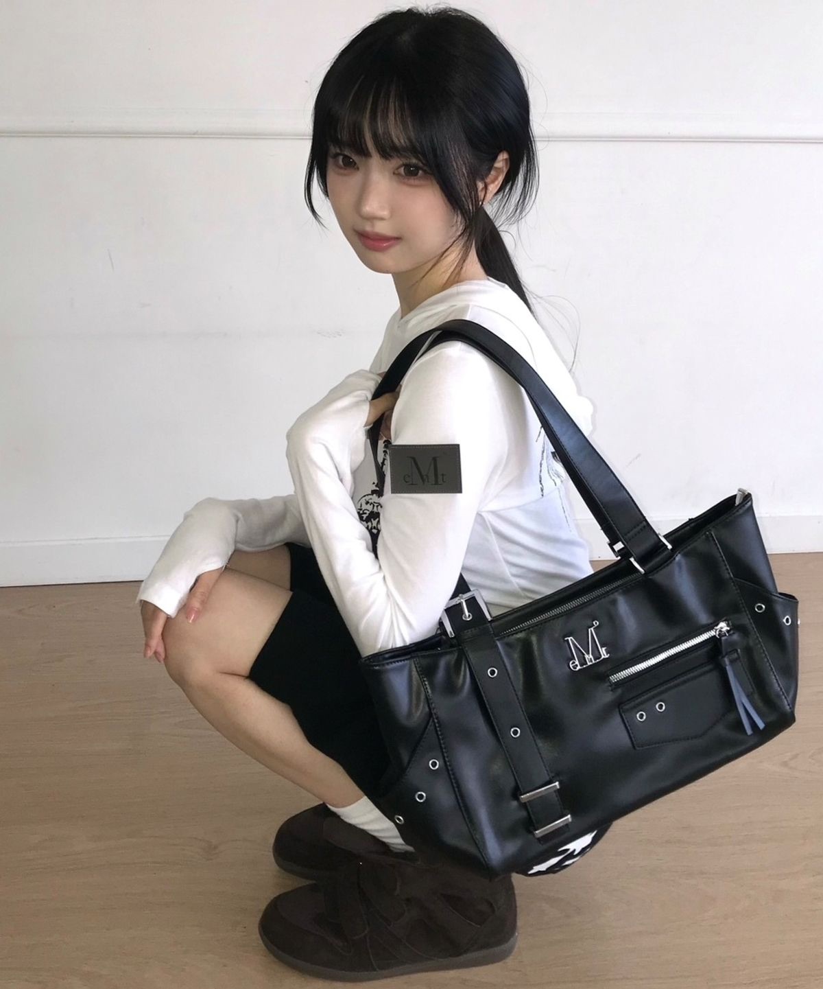 NOVEN ONE SIDE STRAP DOUBLE POCKET LEATHER SHOULDER BAG 노벤 원