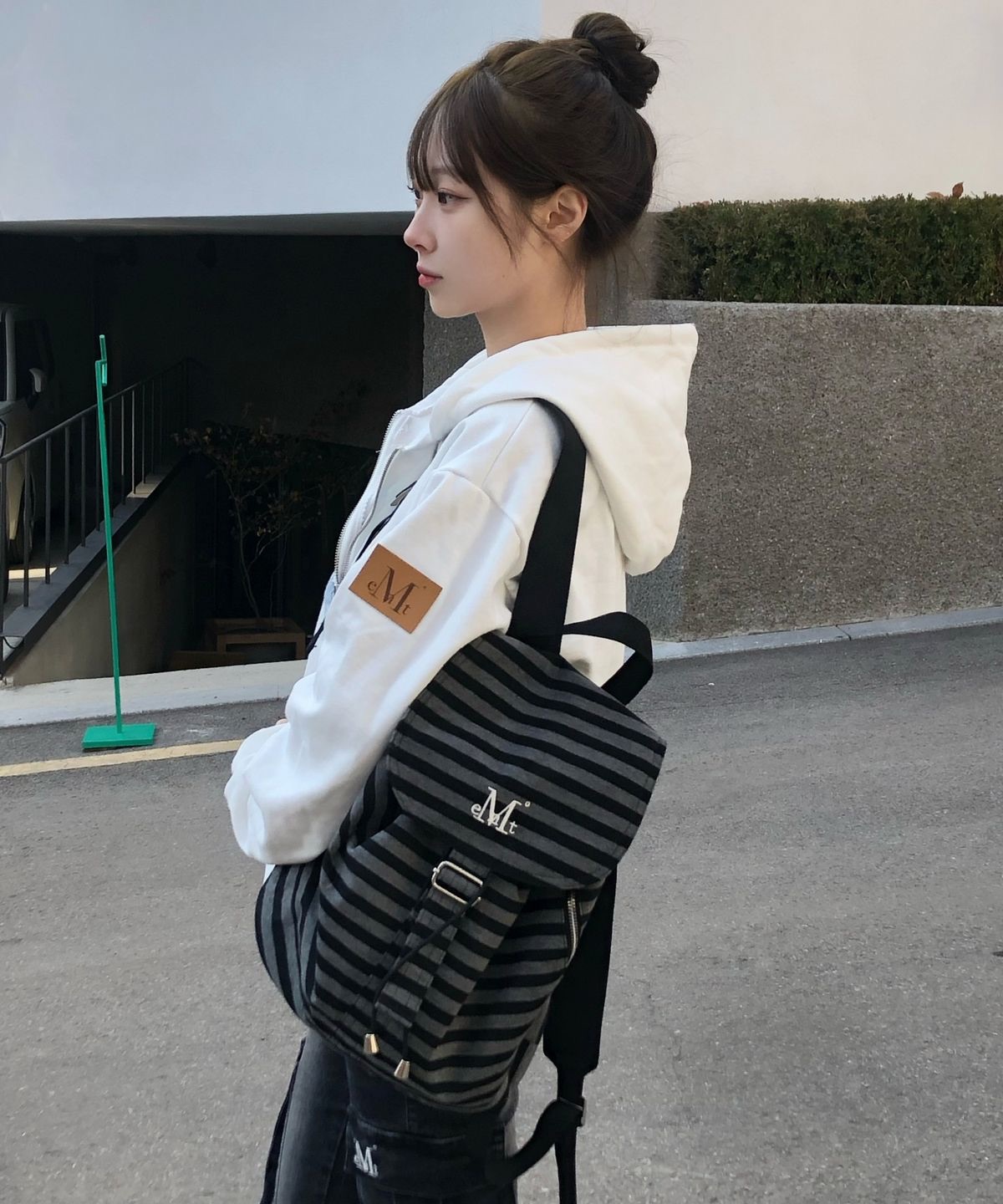 MUTE STRIPE MINI BACK PACK UNISEX 뮤트 스트라이프 미니 백팩 남녀공용