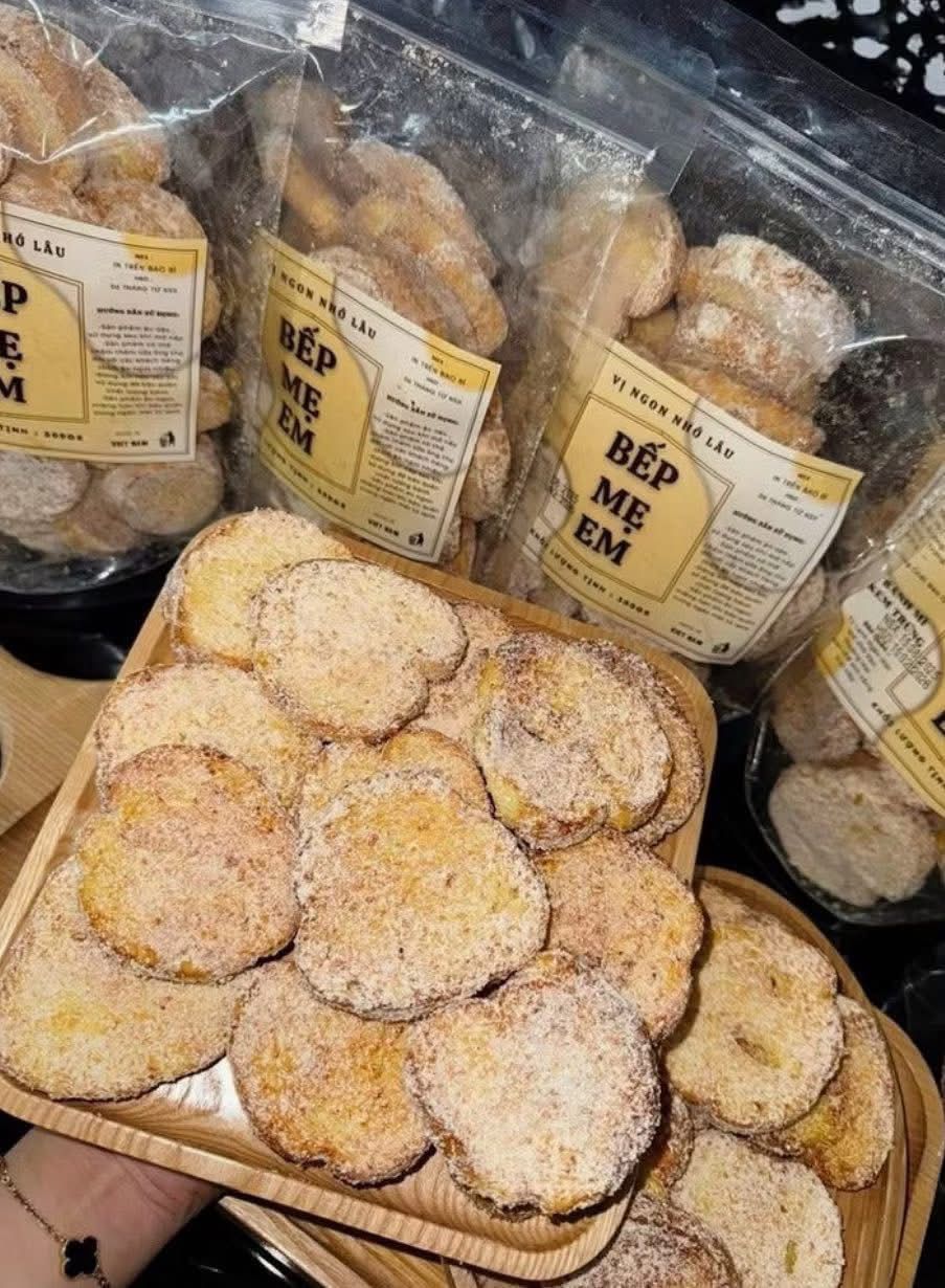 奶油烤麵包 bánh mỳ kem trứng
