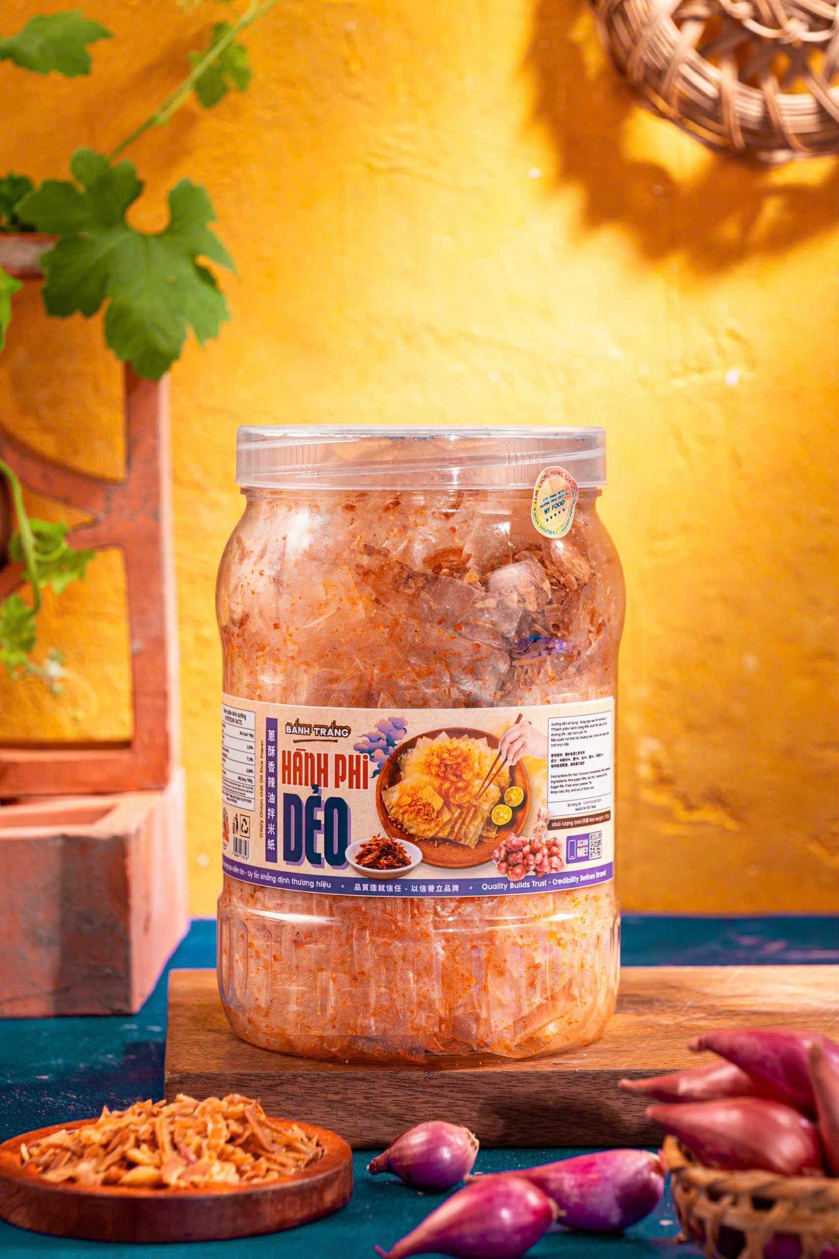 蒜酥香辣油拌米紙  tráng hành phi dẻo