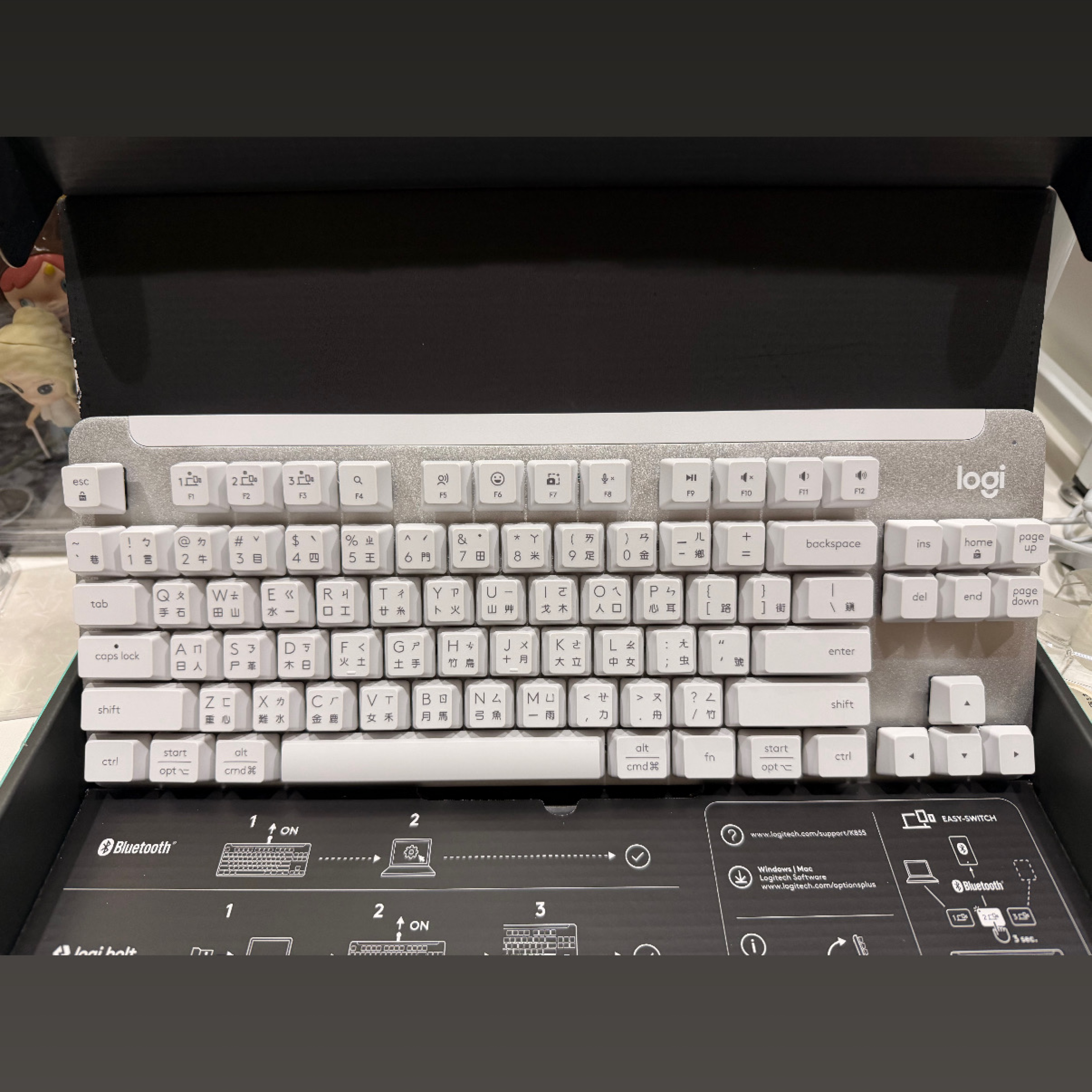 Logitech 羅技 K855 無線機械鍵盤