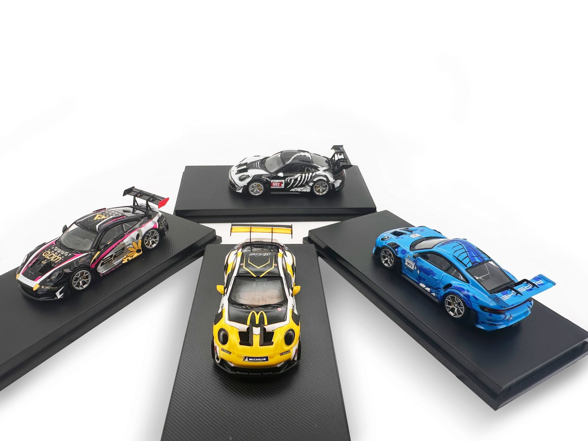 9/16 E Model 1/64 Porsche 911 GT3 RS