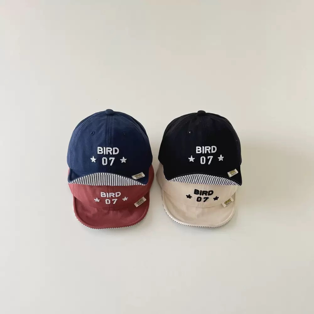 潮酷字母鴨舌帽