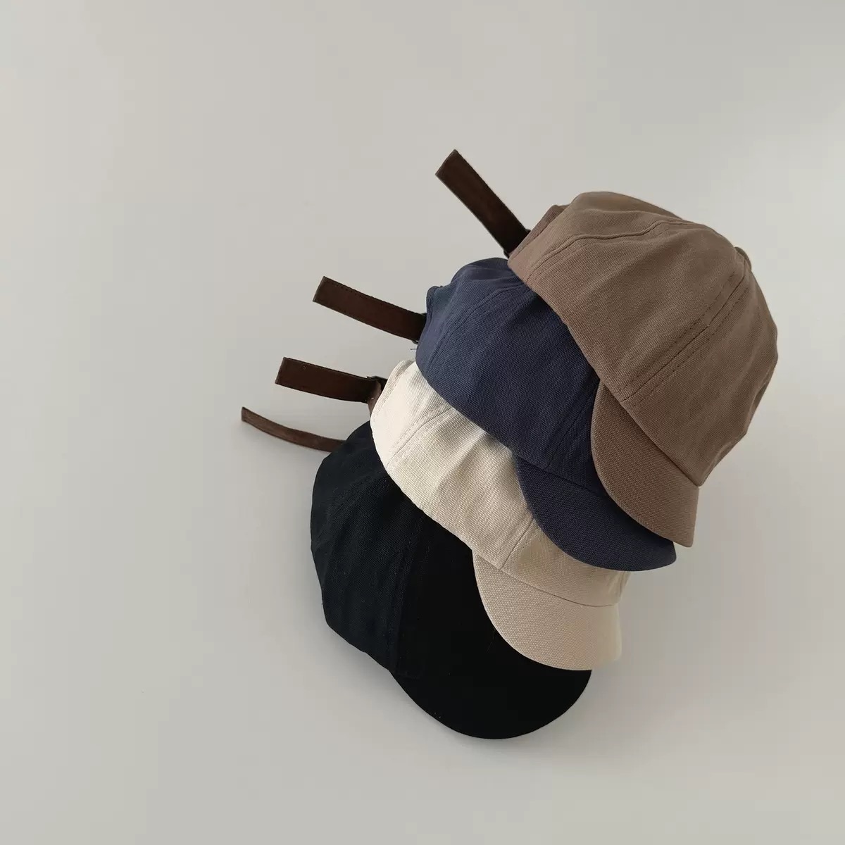 簡約素面鴨舌帽