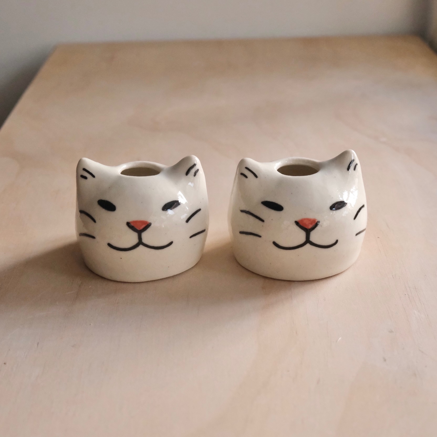 Yycat 迷你貓花器 白貓1、2