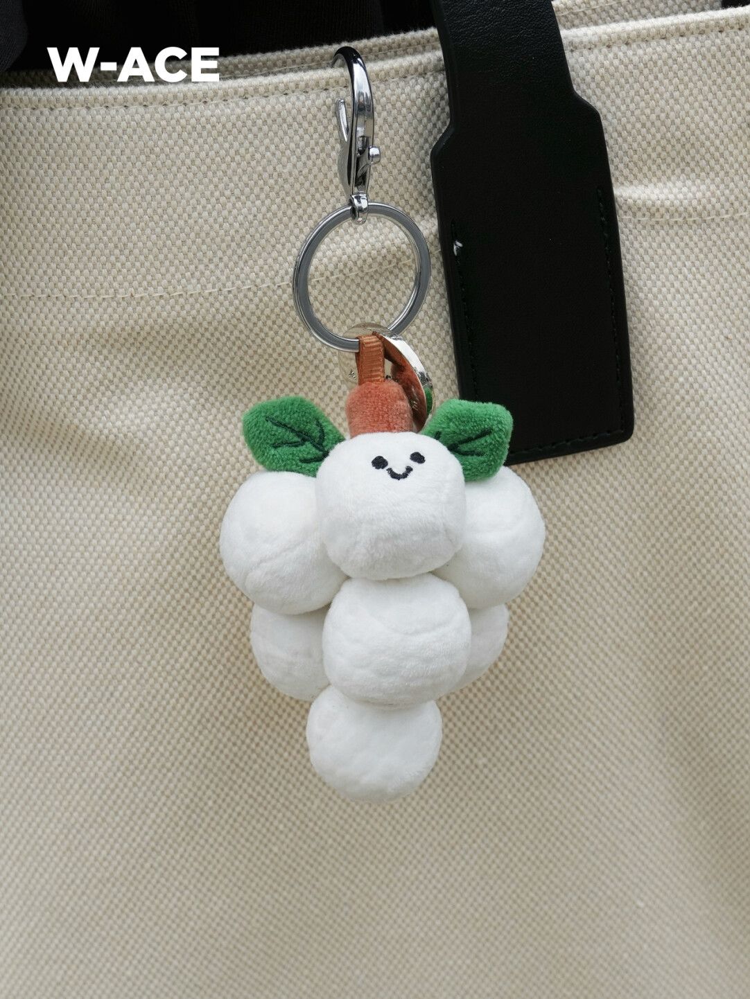 W-ACE 高爾夫葡萄吊飾 高8cm毛絨公仔玩偶 高爾夫球袋掛件 包包吊飾 鑰匙圈 Golf高球配件 高球禮物 球友禮物