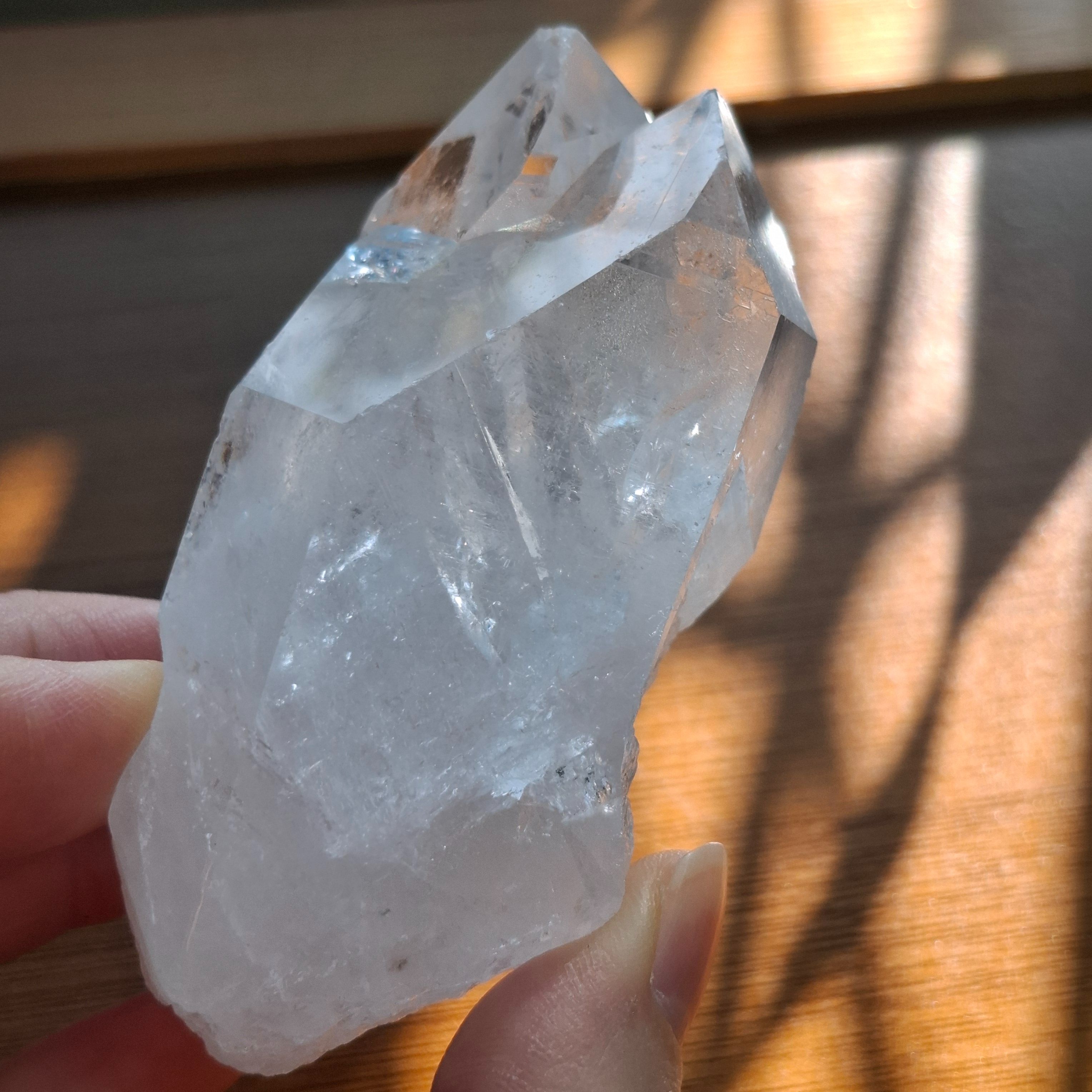 雙尖白水晶柱+底座