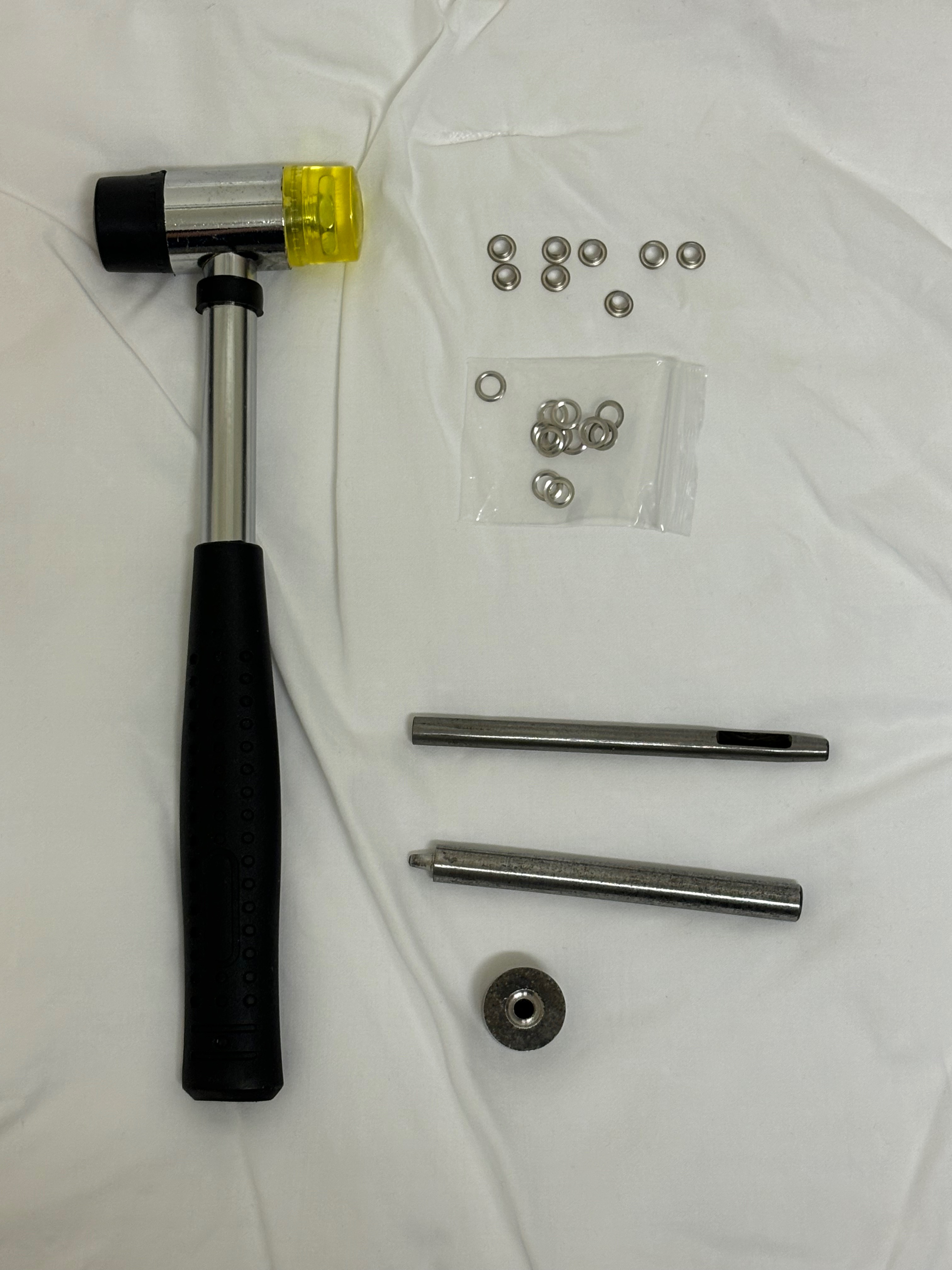 （二手）氣眼扣安裝工具套裝（氣眼扣耗材只剩下8對）