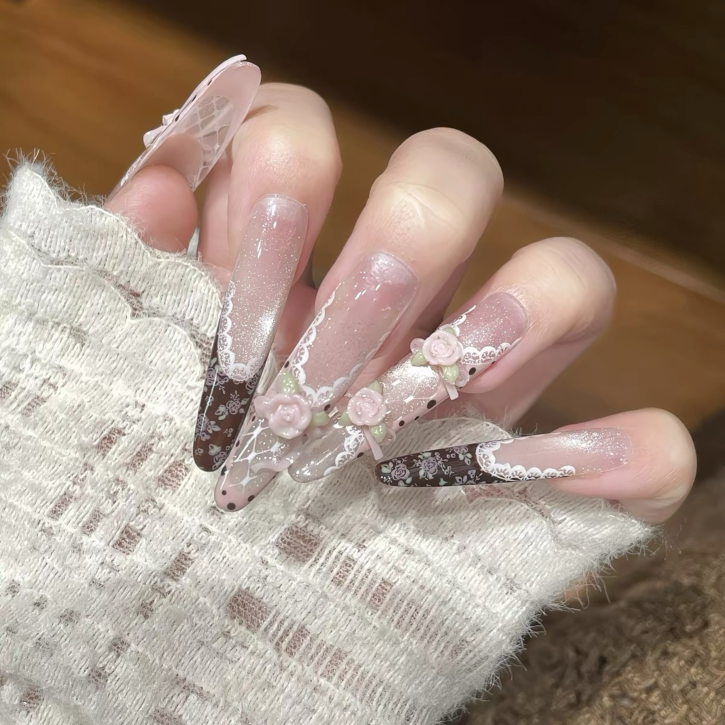 棕紗玫序-長杏仁
